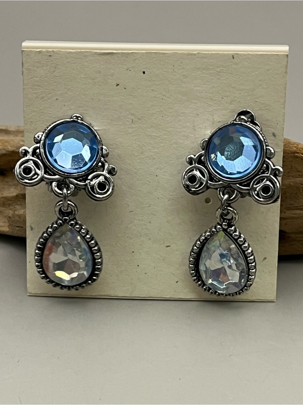 Silver Tone Blue Crystal Clip On Earrings Teardrop Dangle Filigree Princess